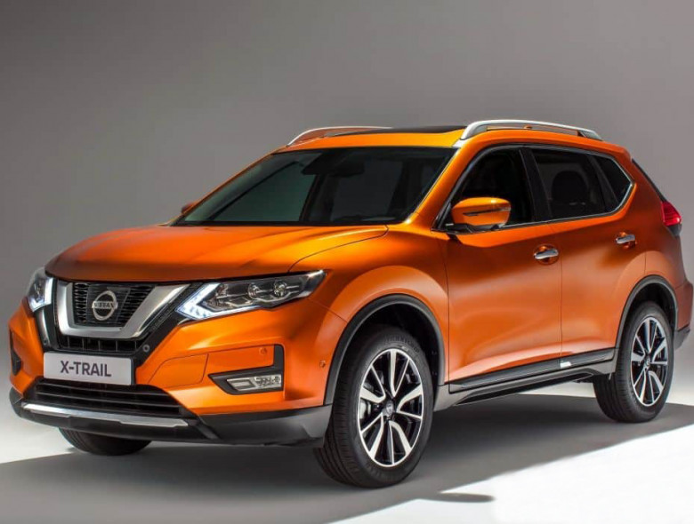 Quatro anos após ter sido lançada no mercado, a atual geração do Nissan X-Trail acaba de receber suas primeiras mudanças visuais.